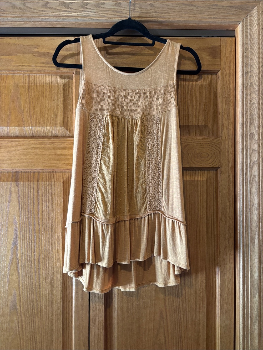 Knox Rose Sleeveless Scoop Neck Tank - Mustard